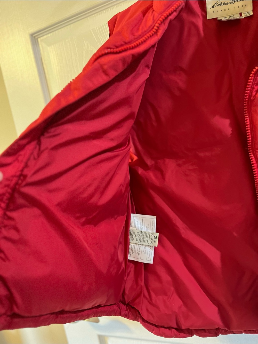 Eddie Bauer Red Puffer Goose  Down Vest - Picture 9 of 14